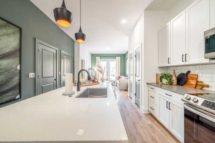 NOVEL Nona by Crescent Communities 11929 Pioneers Way Orlando FL 32832 Apartment Finder