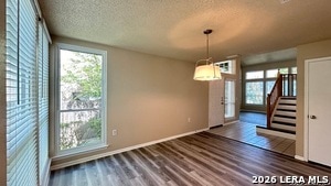 Building Photo - 2410 Gem Oak