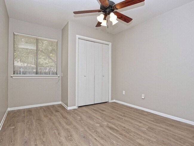 Building Photo - Berkett Drive