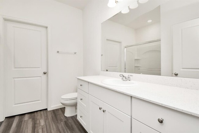 Building Photo - 7807 Royalwood Dr