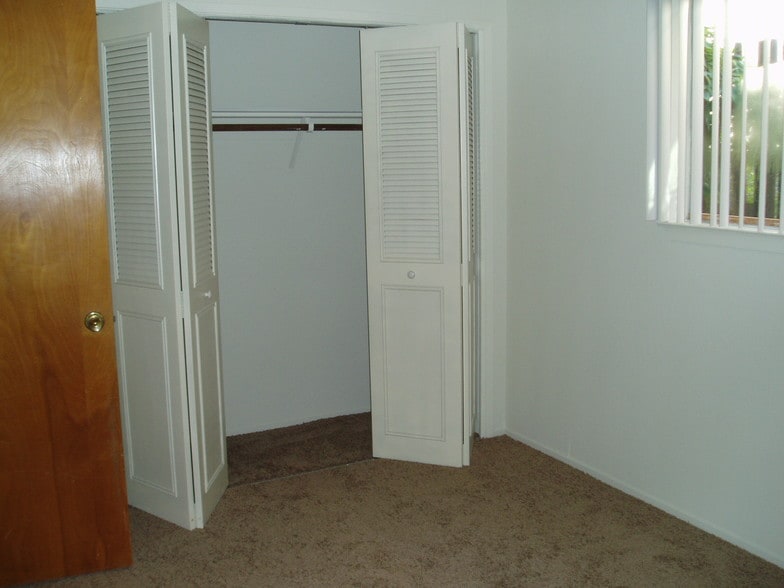 Building Photo - 6011 Leafwood Dr