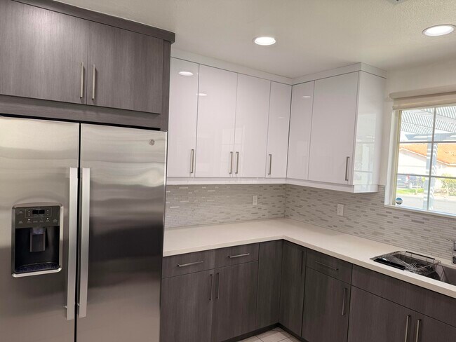 Building Photo - 51905 Avenida Velasco