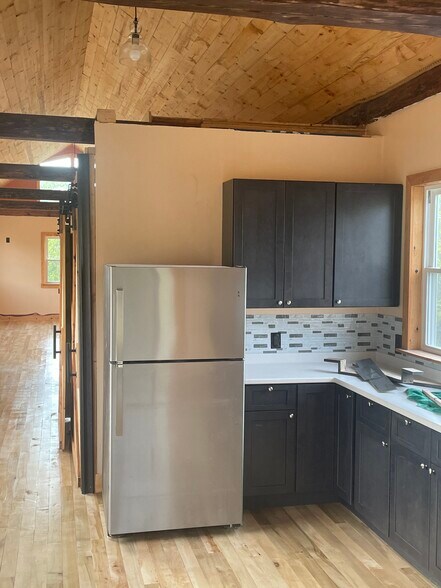 Building Photo - 5835 Smith Hill Rd