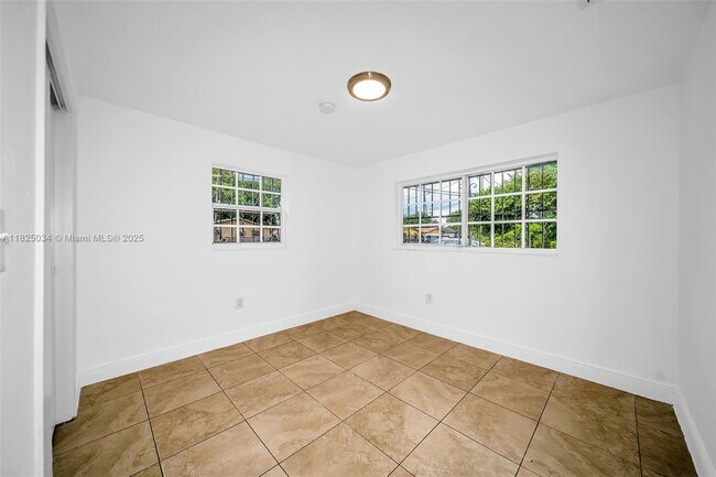 Building Photo - 2125 NW 91st St