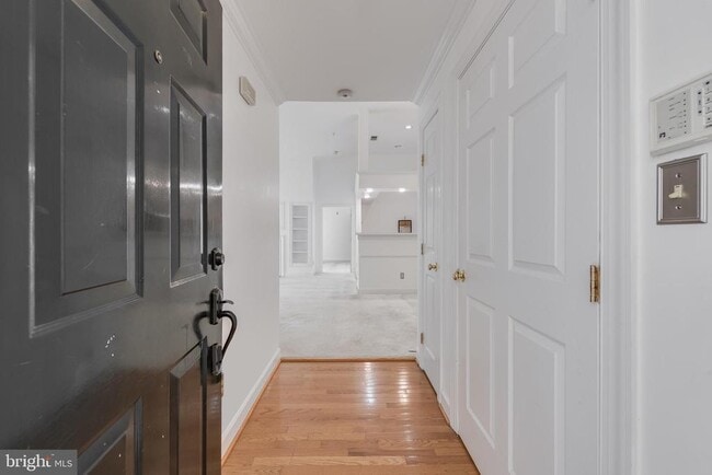 Building Photo - 8301 Bluebird Way
