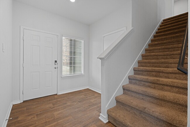 Building Photo - 4534 Bontebok Dr