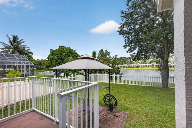 Building Photo - 1204 Oakwater Dr