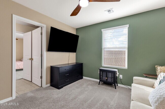 Building Photo - 13330 E Sunflower Ln