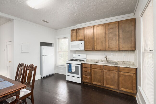 Building Photo - 2680 Post St