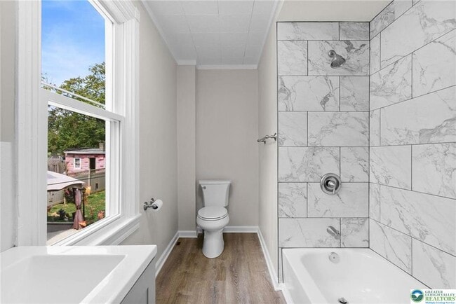 Building Photo - 821 Jackson St