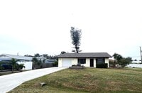 Building Photo - 2BR/2BA Single Family Home in South Venice