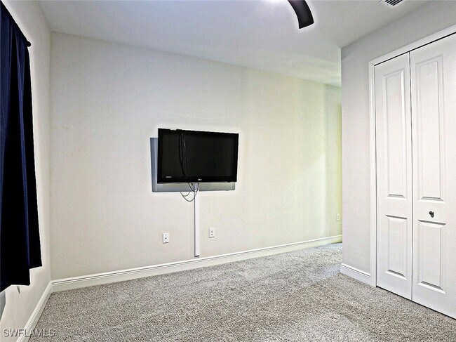 Building Photo - 7652 Cypress Walk Dr
