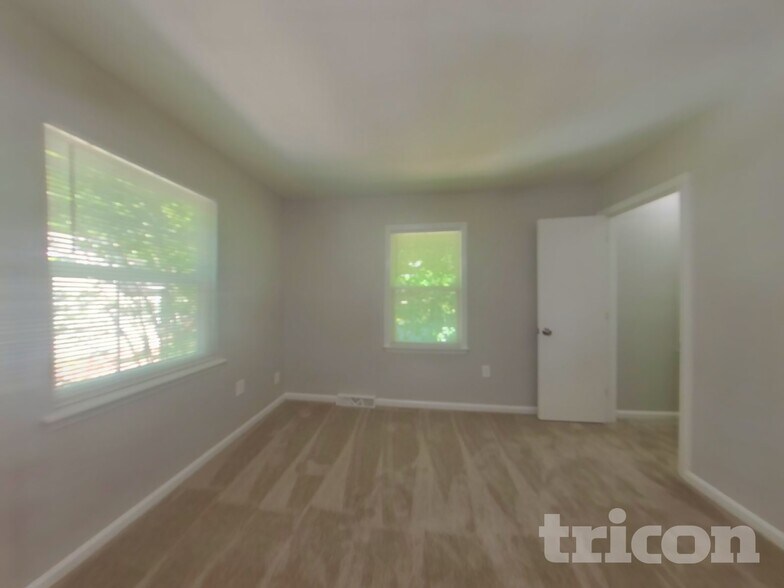 Building Photo - 4326 Hazlitt Ct