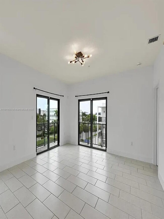 Building Photo - 8167 NW 41st St