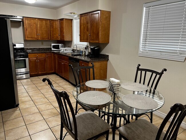kitchen - 226 Sharon Dr