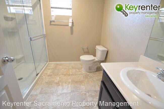 Building Photo - 5 br, 3 bath House - 2972 Bowden Square Way