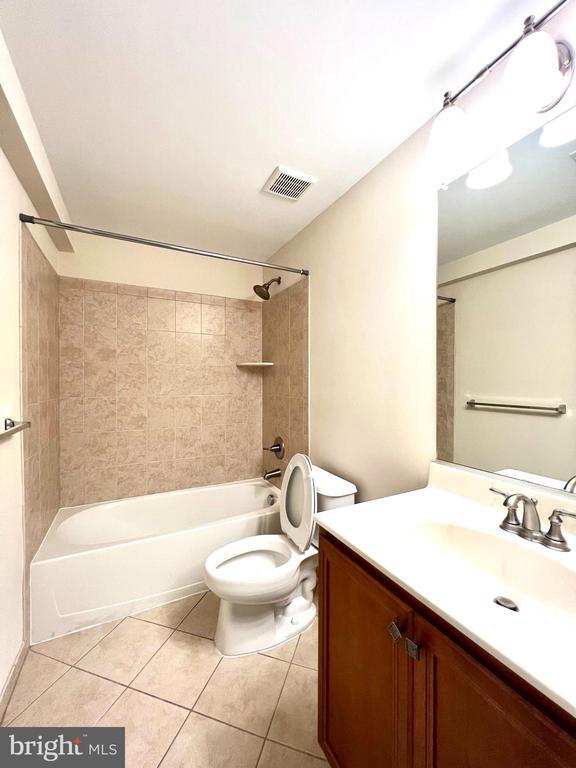 Building Photo - 22414 Brick Haven Way