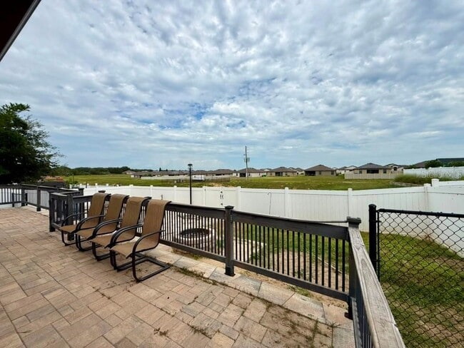 Building Photo - 1609 Steely Dr