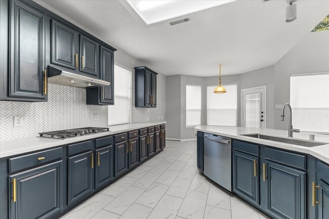 Building Photo - 2222 Keeran Point Ct