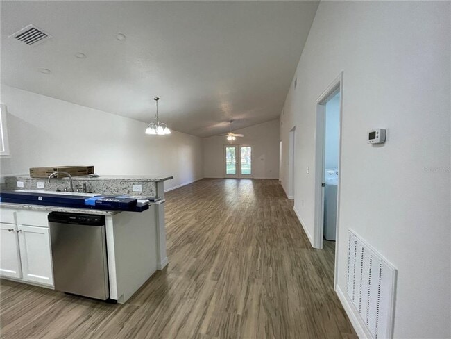 Building Photo - 6950 S Aloysia Ave