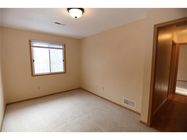 Building Photo - 926 Wescott Trail