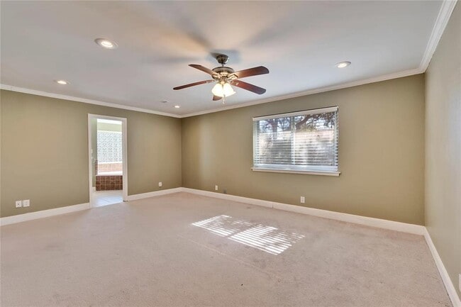 Building Photo - 8413 Slant Oak Dr