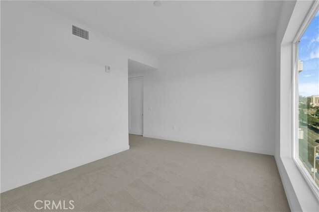 Building Photo - 3614 Rivington