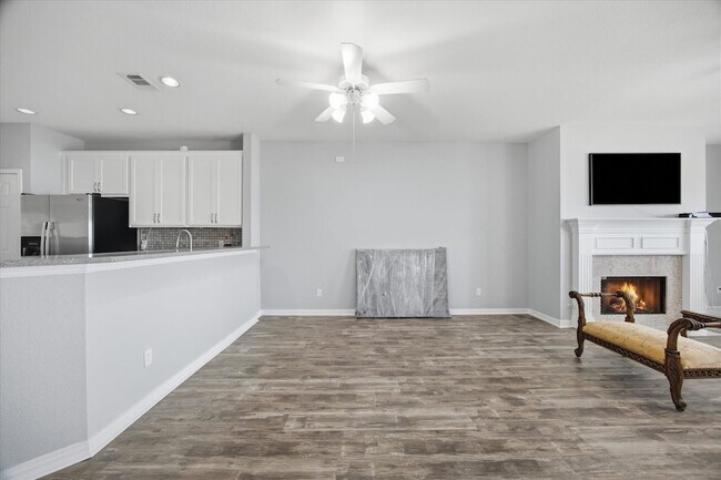 Building Photo - 1846 Signal Ridge Pl