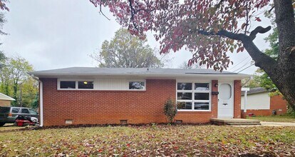 Building Photo - 3-Bedroom Brick Home for Rent in Graham, NC!