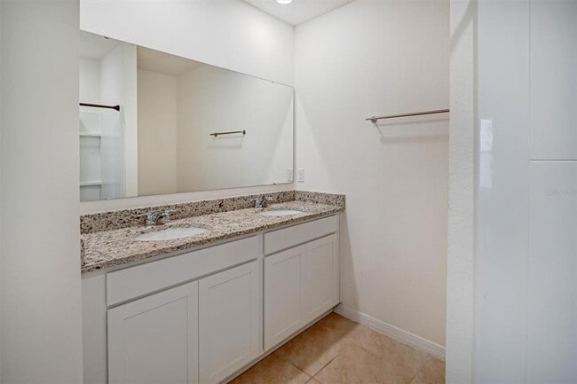 Building Photo - 2321 Tay Wes Dr