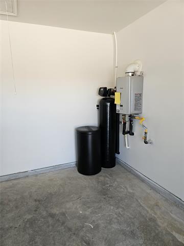 Building Photo - 903 Emerald Gate Dr