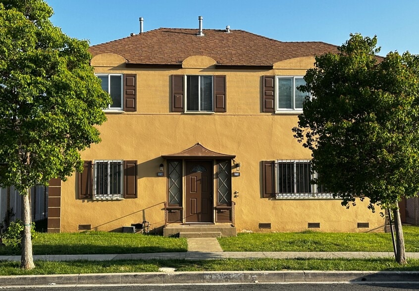 Duplex - 2708 W 85th St