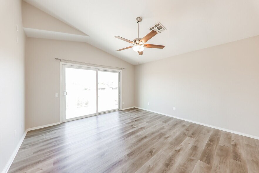 Building Photo - 13042 W Monterey Way