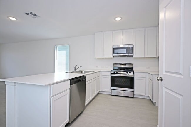 Building Photo - 4949 Winecup Cv