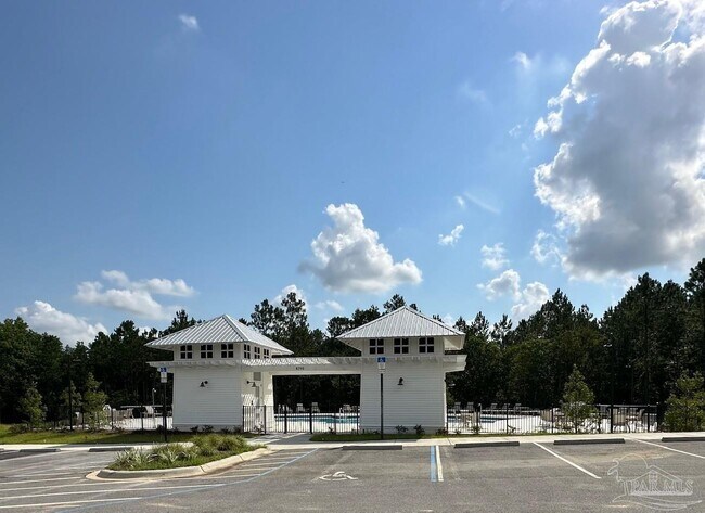 Building Photo - 8665 Pathstone Blvd