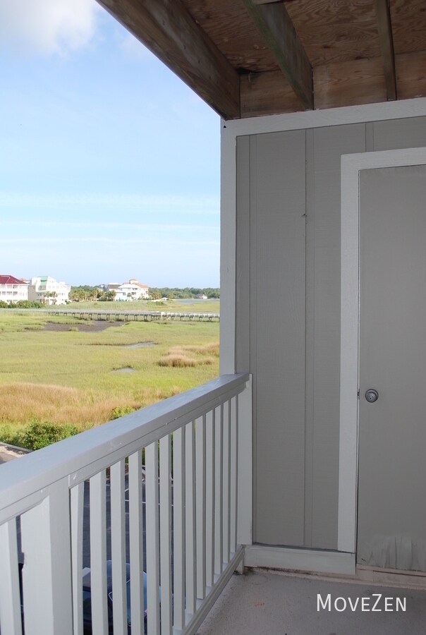 Building Photo - 1801 Canal Dr