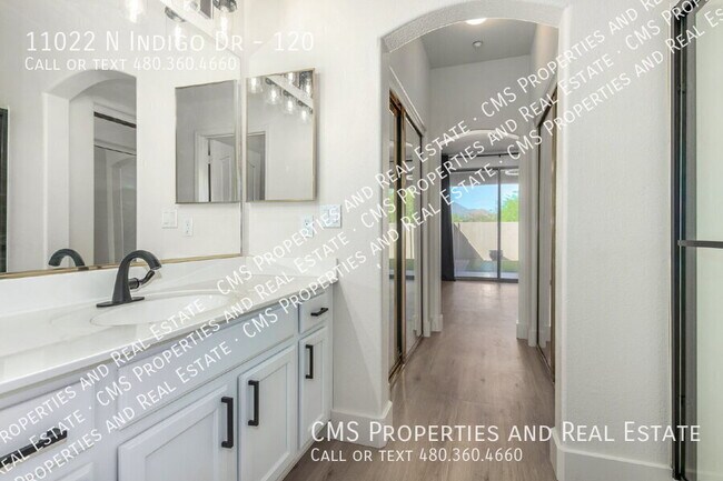 Building Photo - 11022 N Indigo Dr