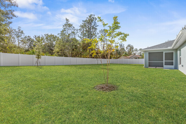 Building Photo - 2 Pebble Wood Ln