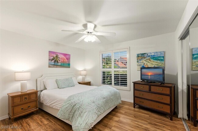 Building Photo - 636 Windsor Sq