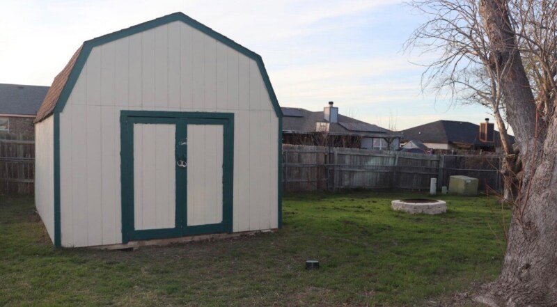 Building Photo - 2607 Gazelle Dr