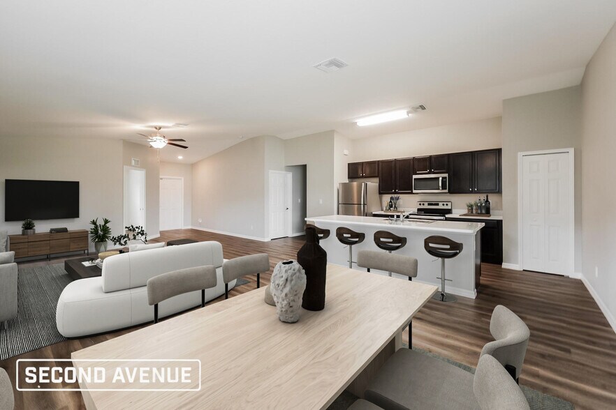 Building Photo - 1811 NW 15th Ave