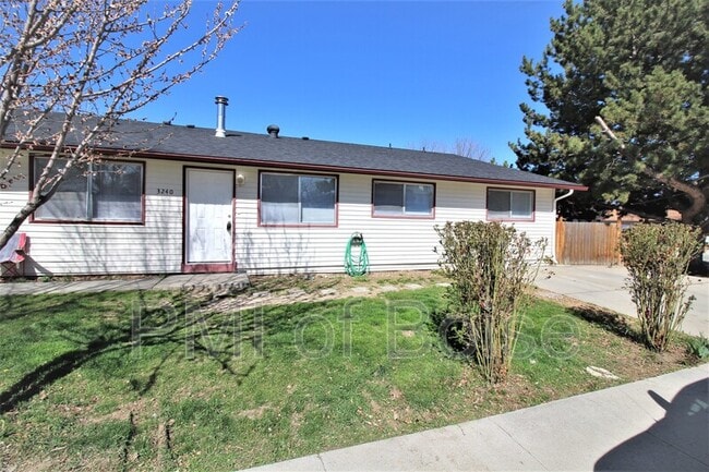 Building Photo - 3240 W Malad St