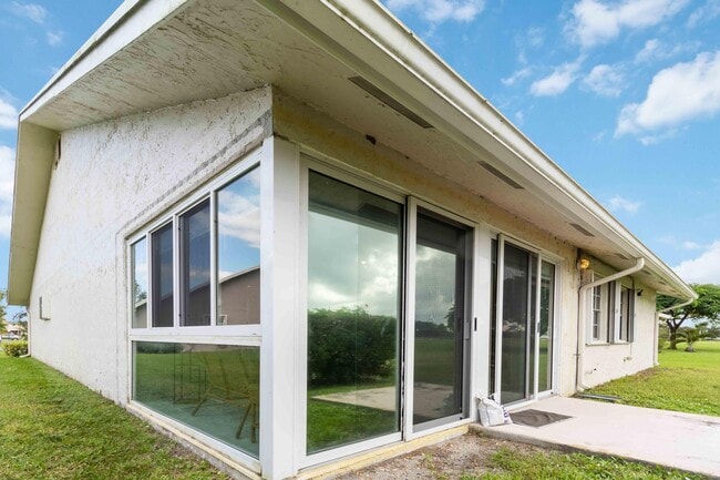 Building Photo - 3852 Wendy Anne Cir