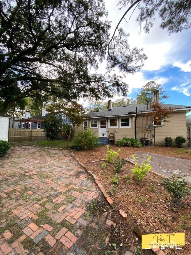Building Photo - The home you want in Ardsley Park
