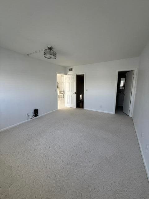 Building Photo - 29 Yacht Club Dr