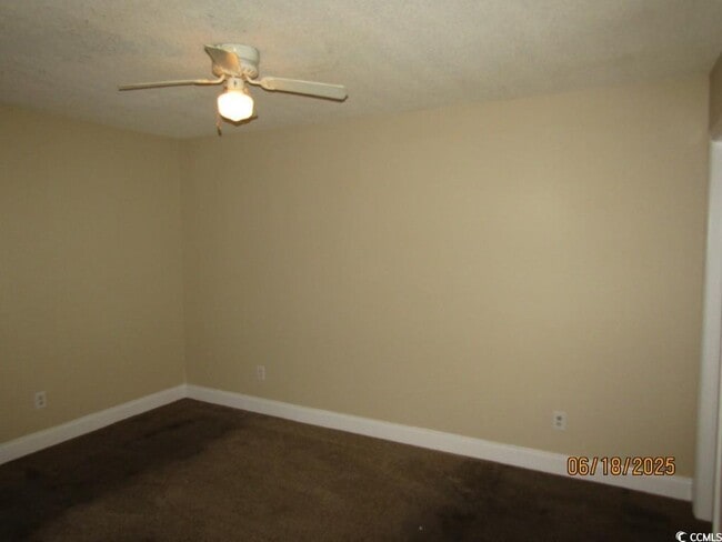 Building Photo - 4150 Horseshoe Rd N