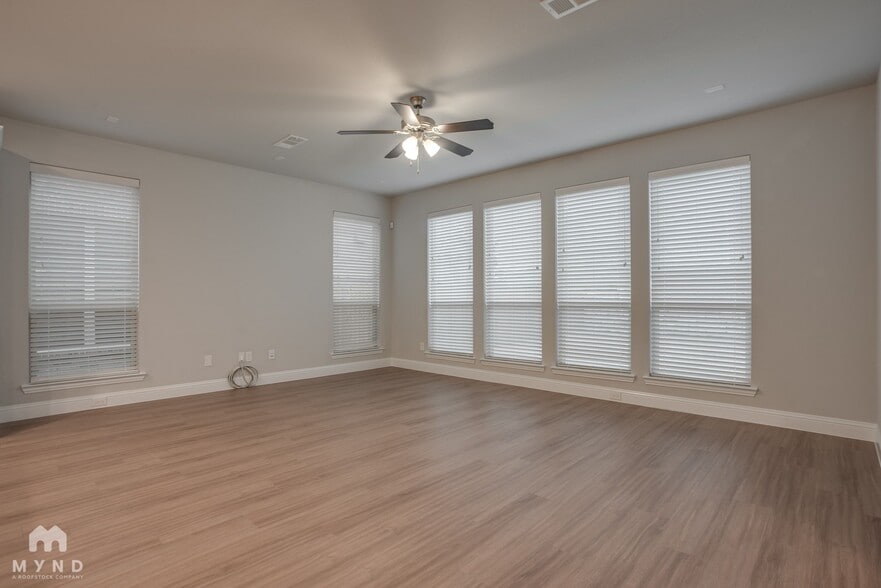 Building Photo - 3112 Damsel Sauvage Ln