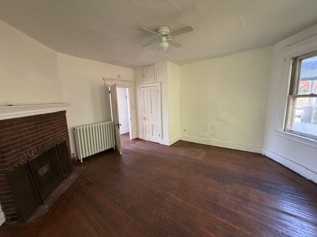 Building Photo - 718 Woodlane Rd