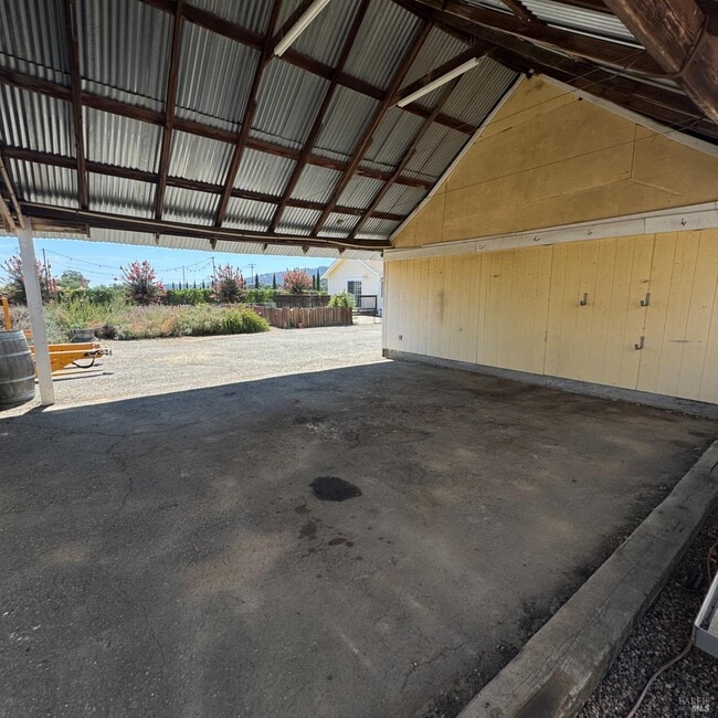 Building Photo - 5292 Williams Rd
