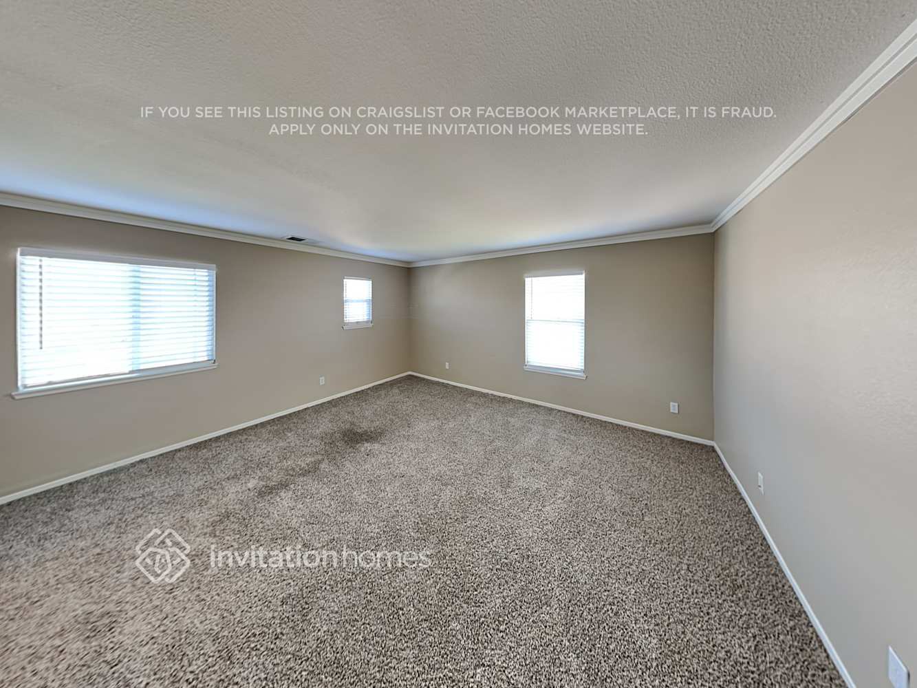 Building Photo - 33087 Rose Quartz Cir